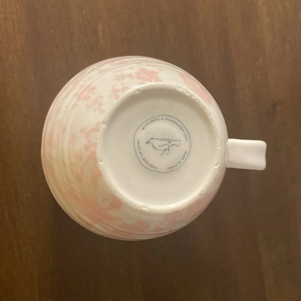 Anthropologie Homegrown Initial ‘a’ Monogram Coffee Tea Pink Cream Floral Mug - Picture 3 of 3